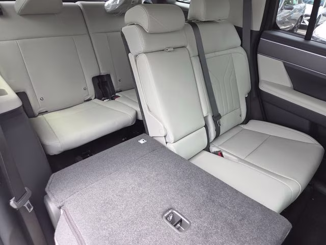 2026 Shimmering Silver Pearl Hyundai Santa Fe SEL AWD SUV