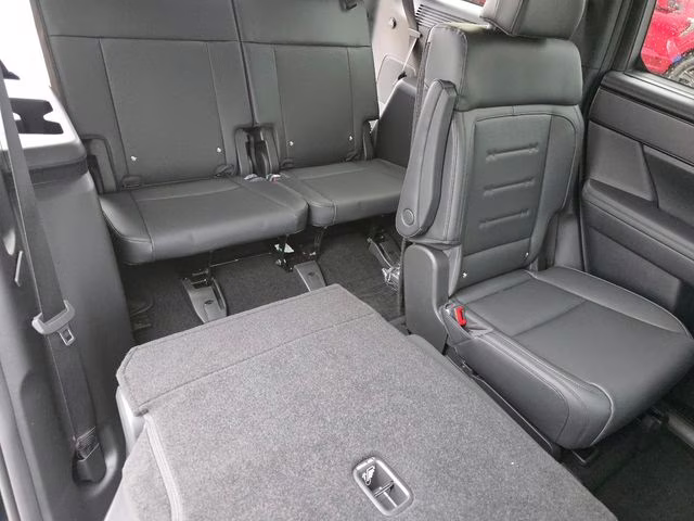 2026 Phantom Black Hyundai Santa Fe Hybrid Calligraphy AWD SUV
