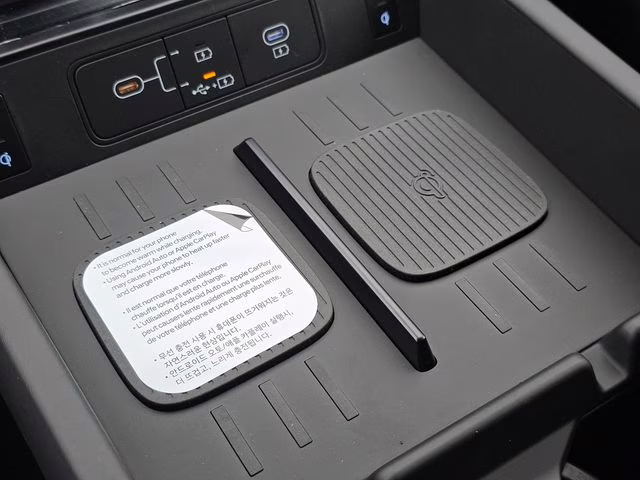 2026 Phantom Black Hyundai Santa Fe Hybrid Calligraphy AWD SUV