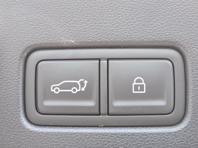 2026 Shimmering Silver Hyundai Santa Fe Hybrid Calligraphy AWD SUV