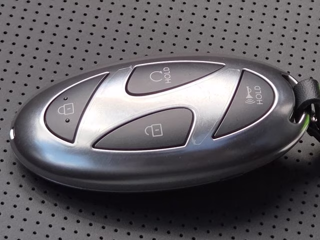 2026 Shimmering Silver Pearl Hyundai Santa Fe Calligraphy AWD SUV