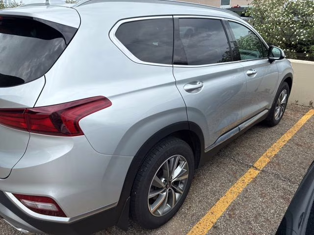 2019 Symphony Silver Hyundai Santa Fe SEL Plus FWD SUV