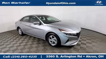 2023 Shimmering Silver Pearl Hyundai Elantra SE FWD Sedan