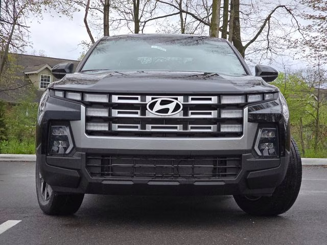 2026 Phantom Black Hyundai Santa Cruz SE AWD Truck