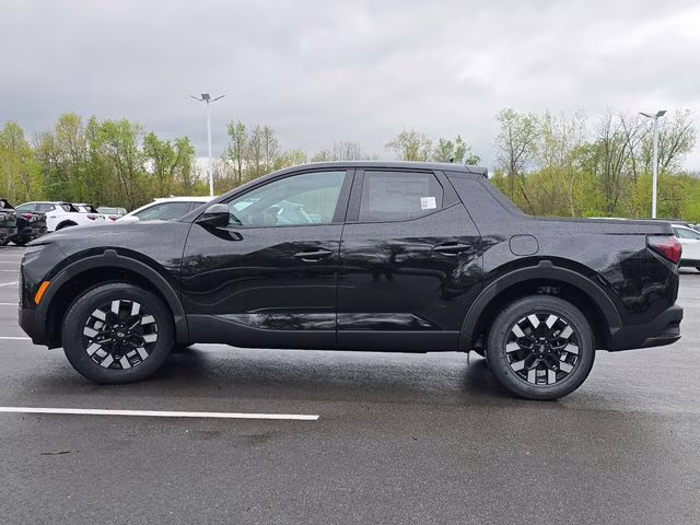2026 Phantom Black Hyundai Santa Cruz SE AWD Truck