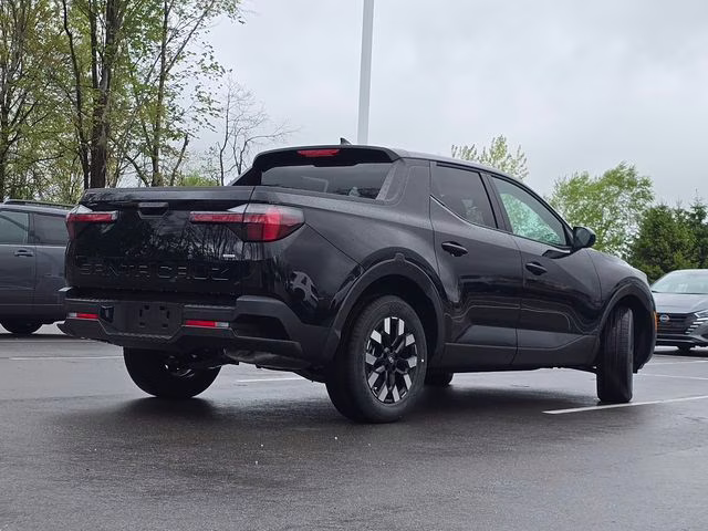 2026 Phantom Black Hyundai Santa Cruz SE AWD Truck