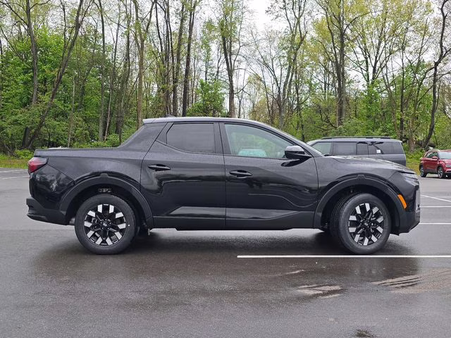 2026 Phantom Black Hyundai Santa Cruz SE AWD Truck