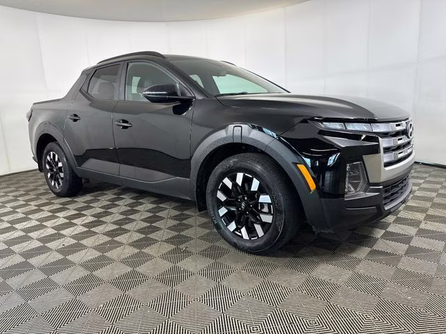 2025 Phantom Black Hyundai Santa Cruz SEL AWD Truck