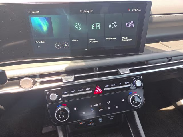 2026 Atlas White Hyundai Santa Cruz SEL AWD Truck