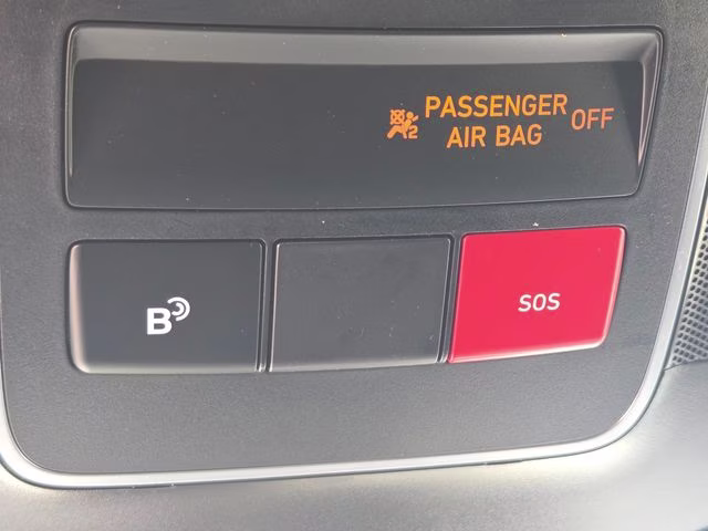 2026 Atlas White Hyundai Santa Cruz SEL AWD Truck
