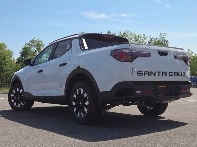 2026 Atlas White Hyundai Santa Cruz SEL AWD Truck