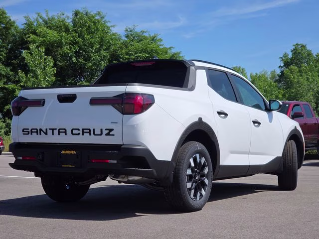 2026 Atlas White Hyundai Santa Cruz SEL AWD Truck