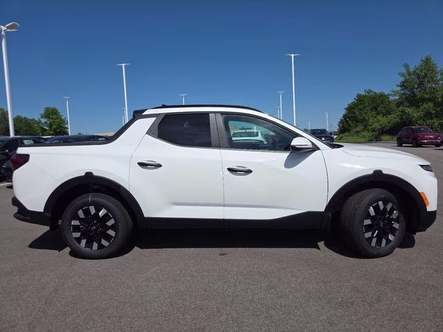 2026 Atlas White Hyundai Santa Cruz SEL AWD Truck