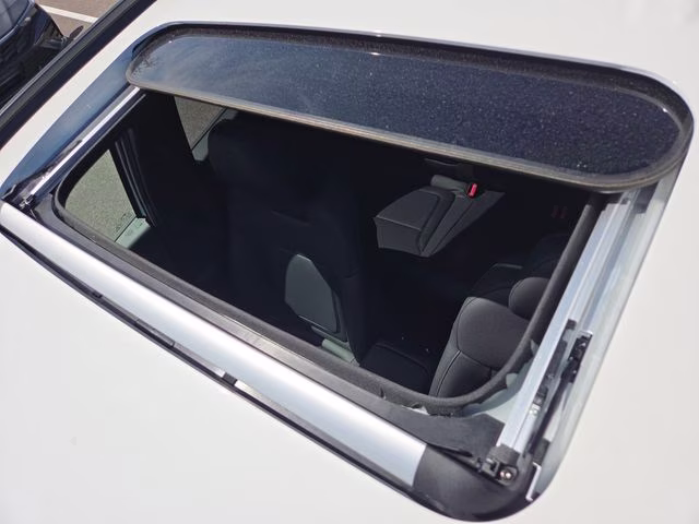 2026 Atlas White Hyundai Santa Cruz SEL AWD Truck