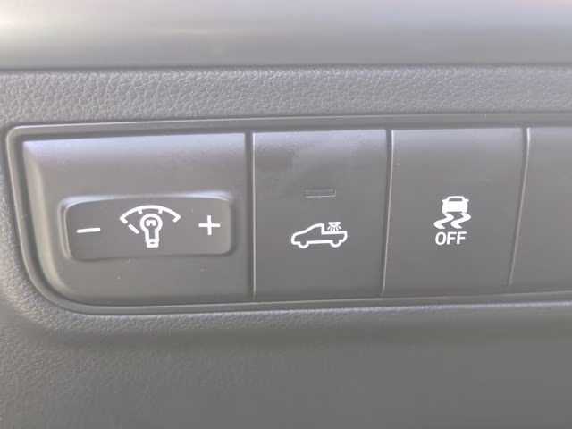 2026 Atlas White Hyundai Santa Cruz SEL AWD Truck
