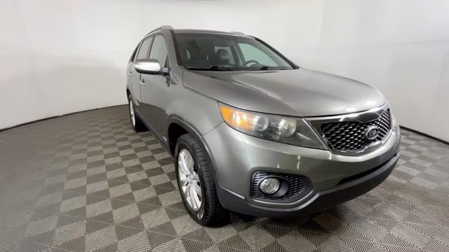 2011 Titanium Silver Kia Sorento EX AWD SUV