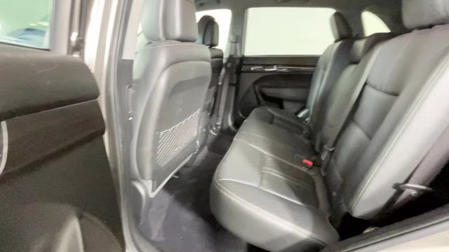 2011 Titanium Silver Kia Sorento EX AWD SUV