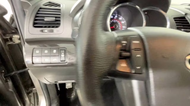 2011 Titanium Silver Kia Sorento EX AWD SUV