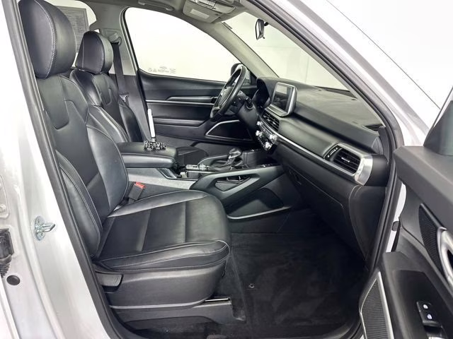 2022 Glacial White Pearl Kia Telluride S AWD SUV