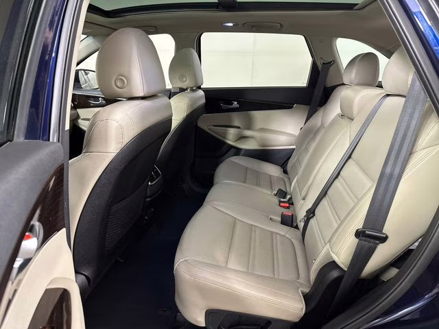2020 Blue Kia Sorento EX FWD SUV