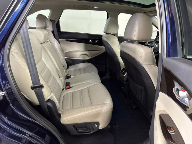2020 Blue Kia Sorento EX FWD SUV