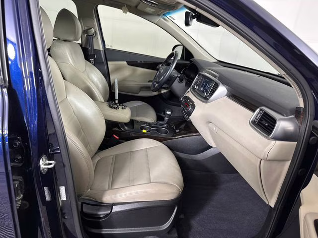 2020 Blue Kia Sorento EX FWD SUV
