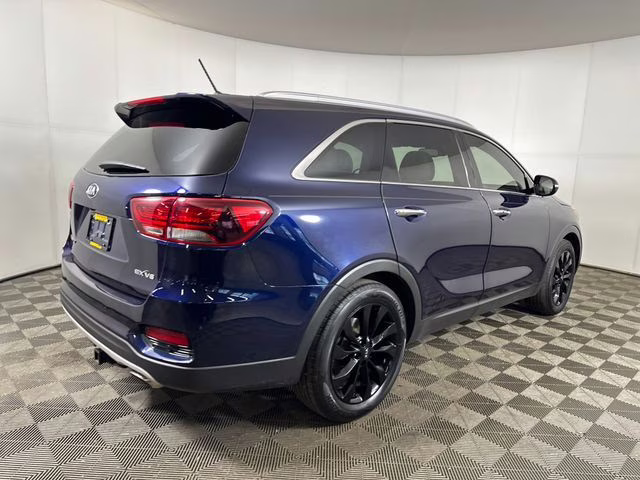 2020 Blue Kia Sorento EX FWD SUV