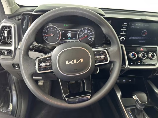 2022 Gravity Gray Kia Sorento LX FWD SUV