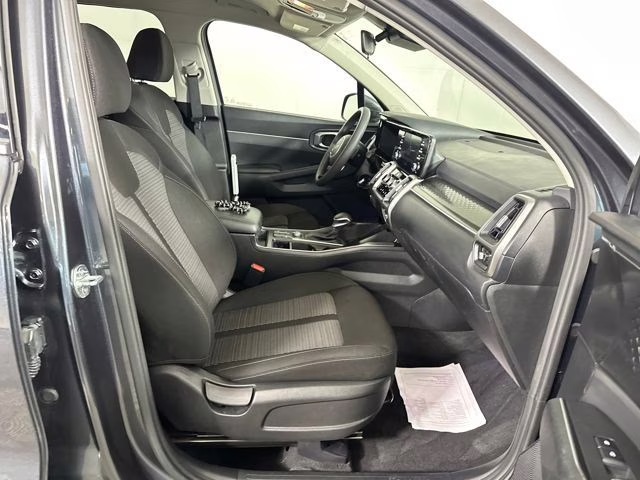 2022 Gravity Gray Kia Sorento LX FWD SUV