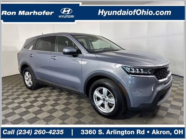 2023 Everlasting Silver Kia Sorento LX AWD SUV