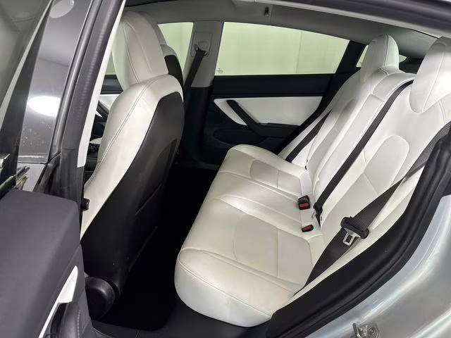 2018 Silver Tesla Model 3 Performance AWD Sedan