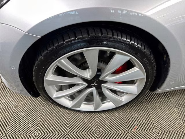 2018 Silver Tesla Model 3 Performance AWD Sedan