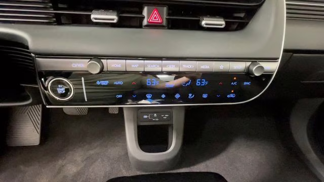 2025 Atlas White Hyundai IONIQ 5 SEL AWD SUV