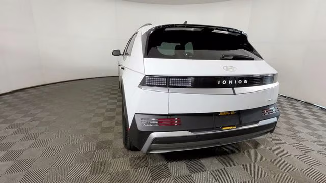 2025 Atlas White Hyundai IONIQ 5 SEL AWD SUV