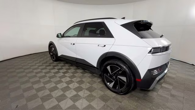 2025 Atlas White Hyundai IONIQ 5 SEL AWD SUV
