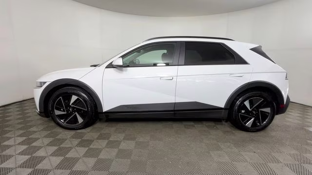 2025 Atlas White Hyundai IONIQ 5 SEL AWD SUV