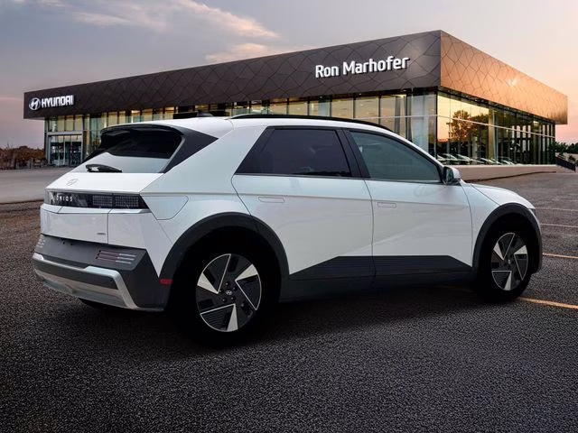 2025 Atlas White Hyundai IONIQ 5 SEL AWD SUV