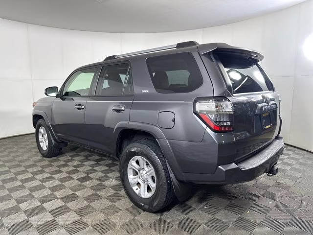 2019 Magnetic Gray Metallic Toyota 4Runner SR5 Premium RWD SUV