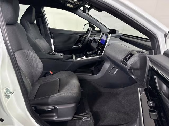 2023 Cosmic White Pearl Subaru Solterra Premium AWD SUV