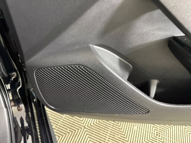 2025 Midnight Black Metallic Toyota Corolla Hatchback SE FWD Hatchback