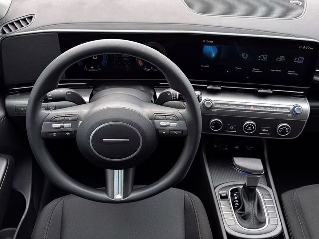 2026 Atlas White Hyundai Kona SE FWD SUV