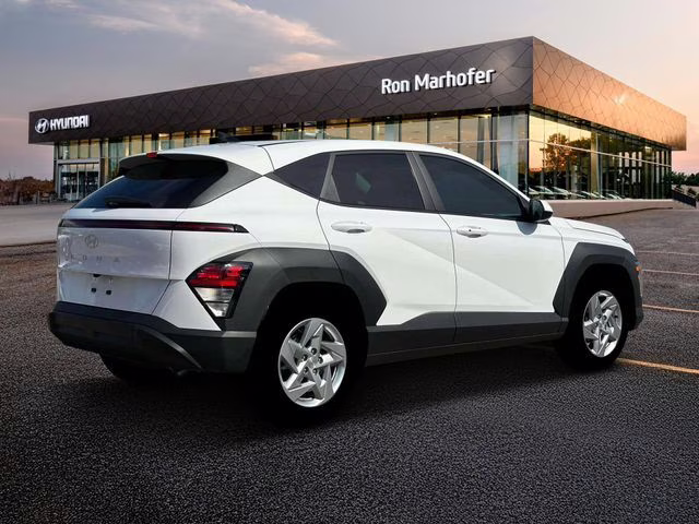 2026 Atlas White Hyundai Kona SE FWD SUV