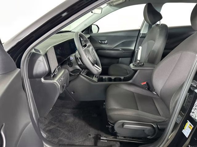 2024 Abyss Black Pearl Hyundai Kona Electric SE FWD SUV