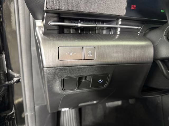 2024 Abyss Black Pearl Hyundai Kona Electric SE FWD SUV