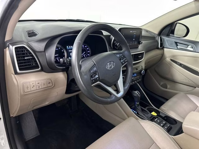 2020 White Hyundai Tucson Ultimate AWD SUV
