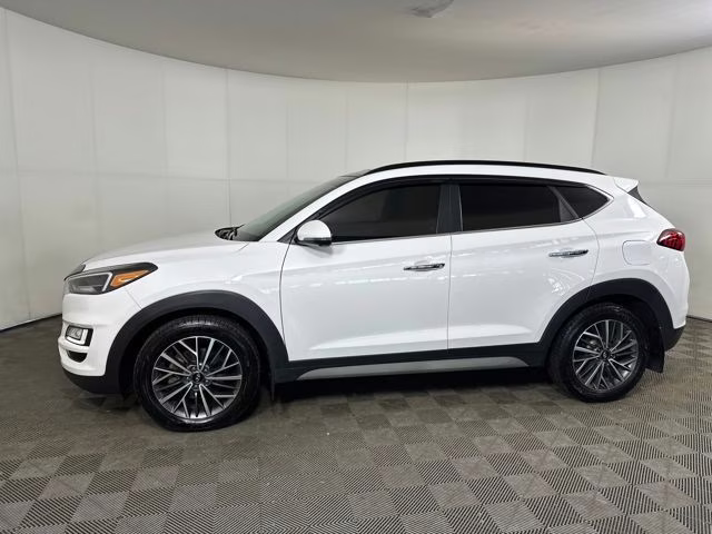 2020 White Hyundai Tucson Ultimate AWD SUV