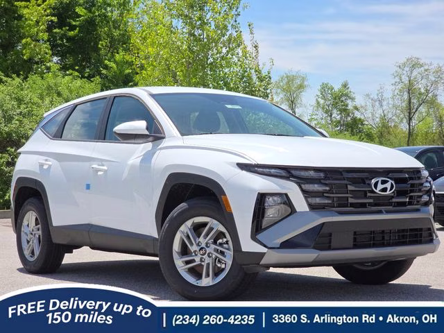 2026 White Pearl Hyundai Tucson SE AWD SUV