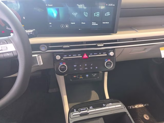 2026 Creamy White Pearl Hyundai Tucson Hybrid Blue SE AWD SUV
