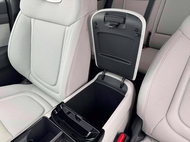 2026 Ecotronic Gray Hyundai Tucson Hybrid Limited AWD SUV