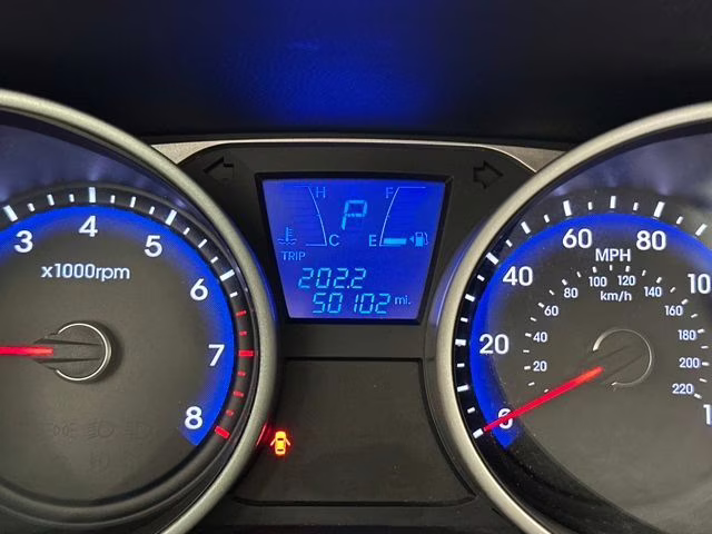 2013 Black Hyundai Tucson GLS AWD SUV